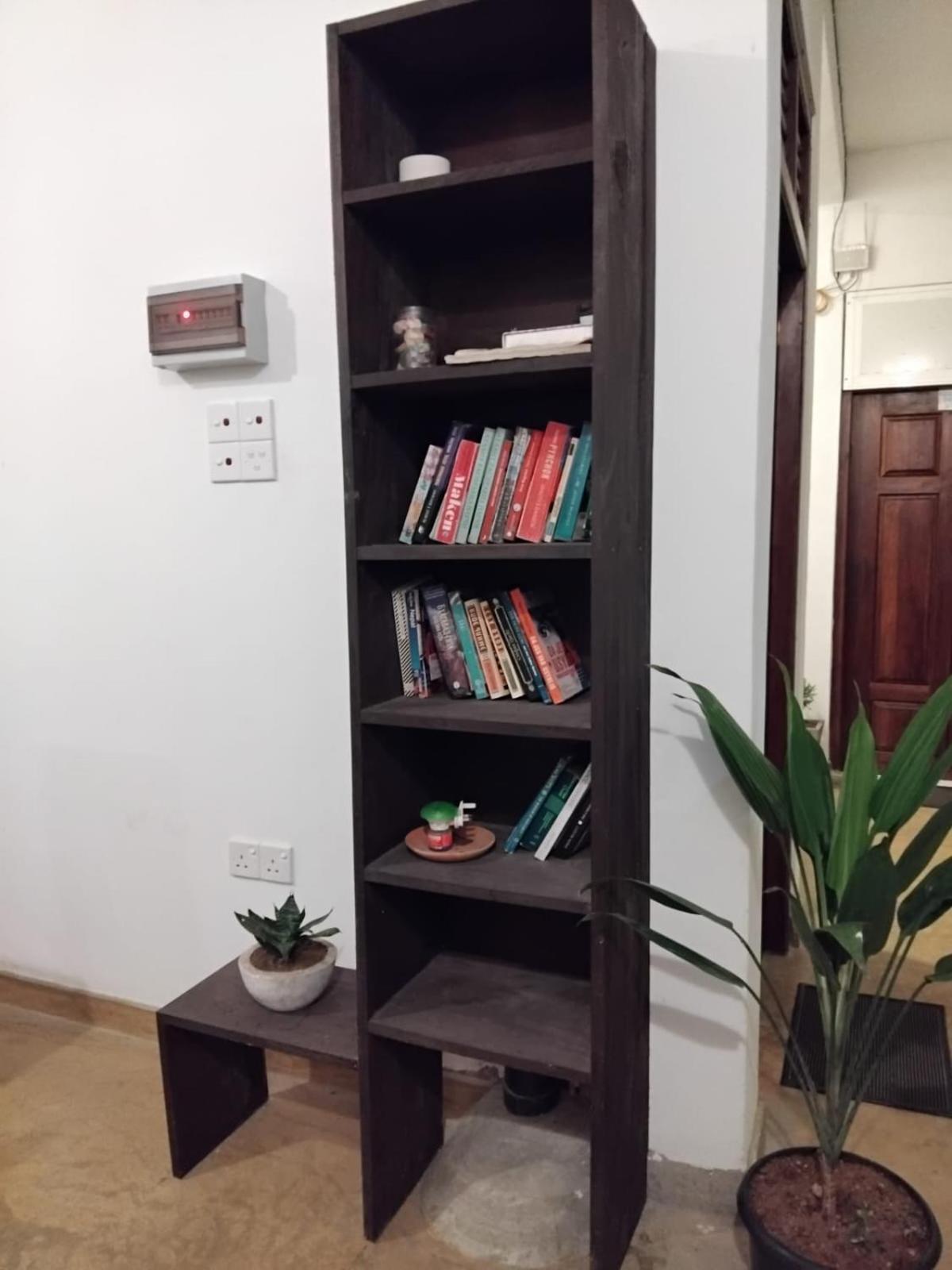 Rusara Guest Home Уелигама Екстериор снимка